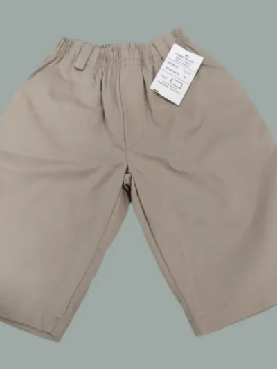 Pantalón corto escolar